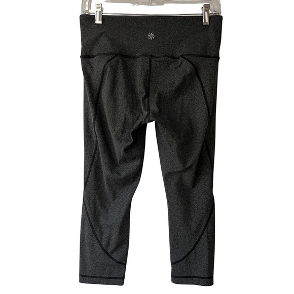 Athleta Cropped Capri Leggings Size Medium - Picture 2 of 11